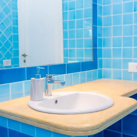 Follaky Secret Garden 4*