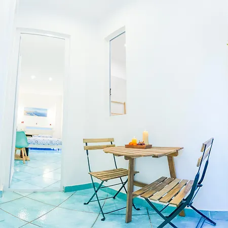 Follaky Secret Garden Bed & Breakfast