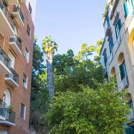 Follaky Secret Garden Bed & Breakfast Neapel