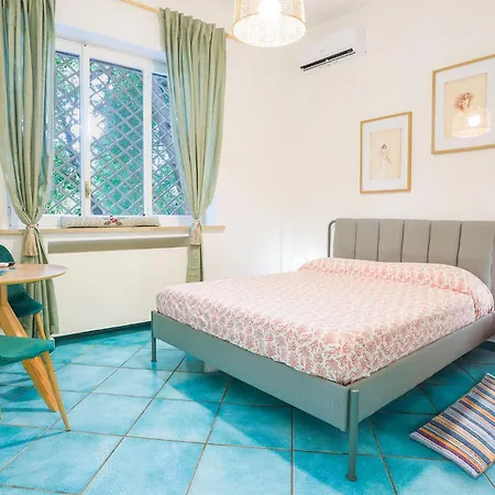 Bed & Breakfast Follaky Secret Garden 4*