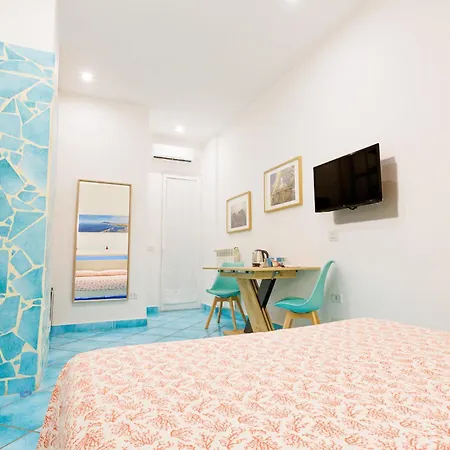 Bed & Breakfast Follaky Secret Garden